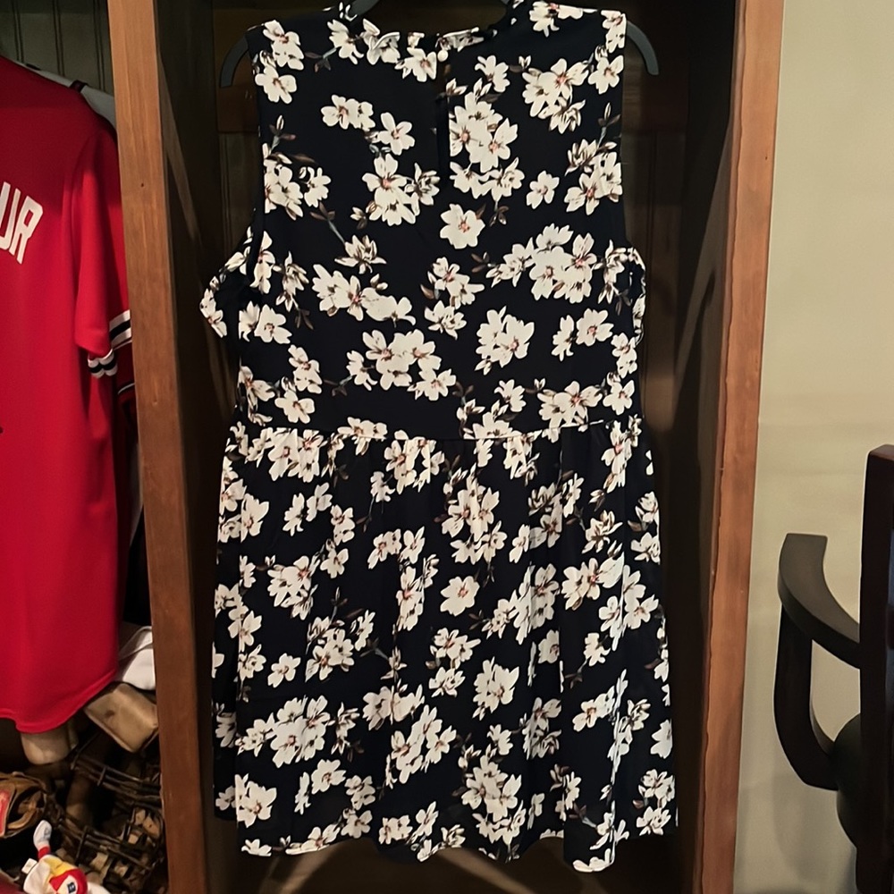 NWOT medium A line dress in deep navy - Picture 14 of 15